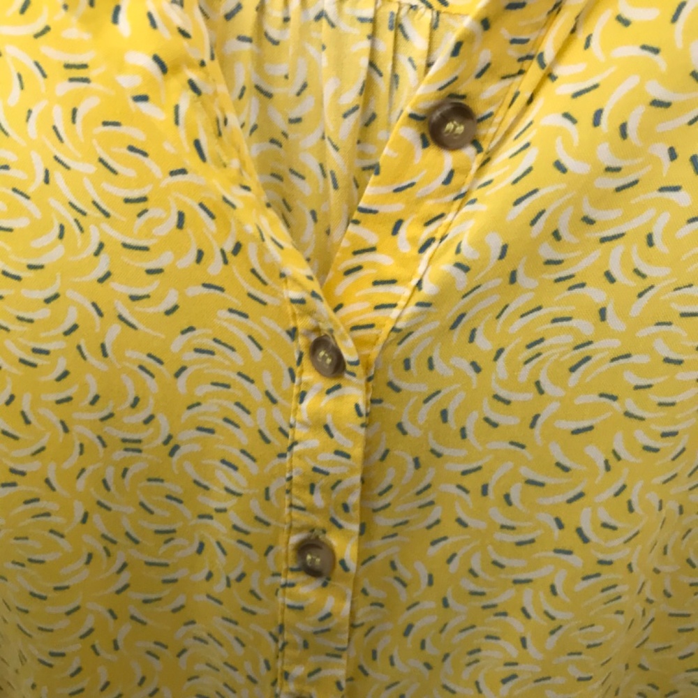Maeve! Beautiful Patterned Yellow Button Down Blo… - image 3